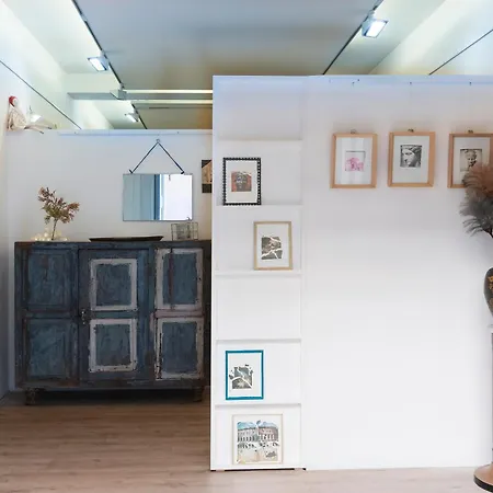 Monti & Gallery In * Roma