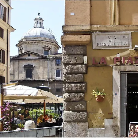 Apartment Monti & Gallery In