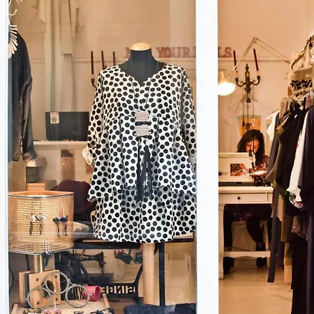 Monti & Gallery In